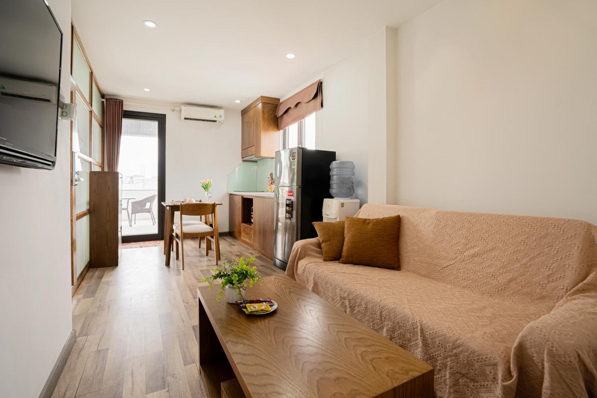 22Housing Hotel & Residence 60 Linh Lang Hanoi Esterno foto