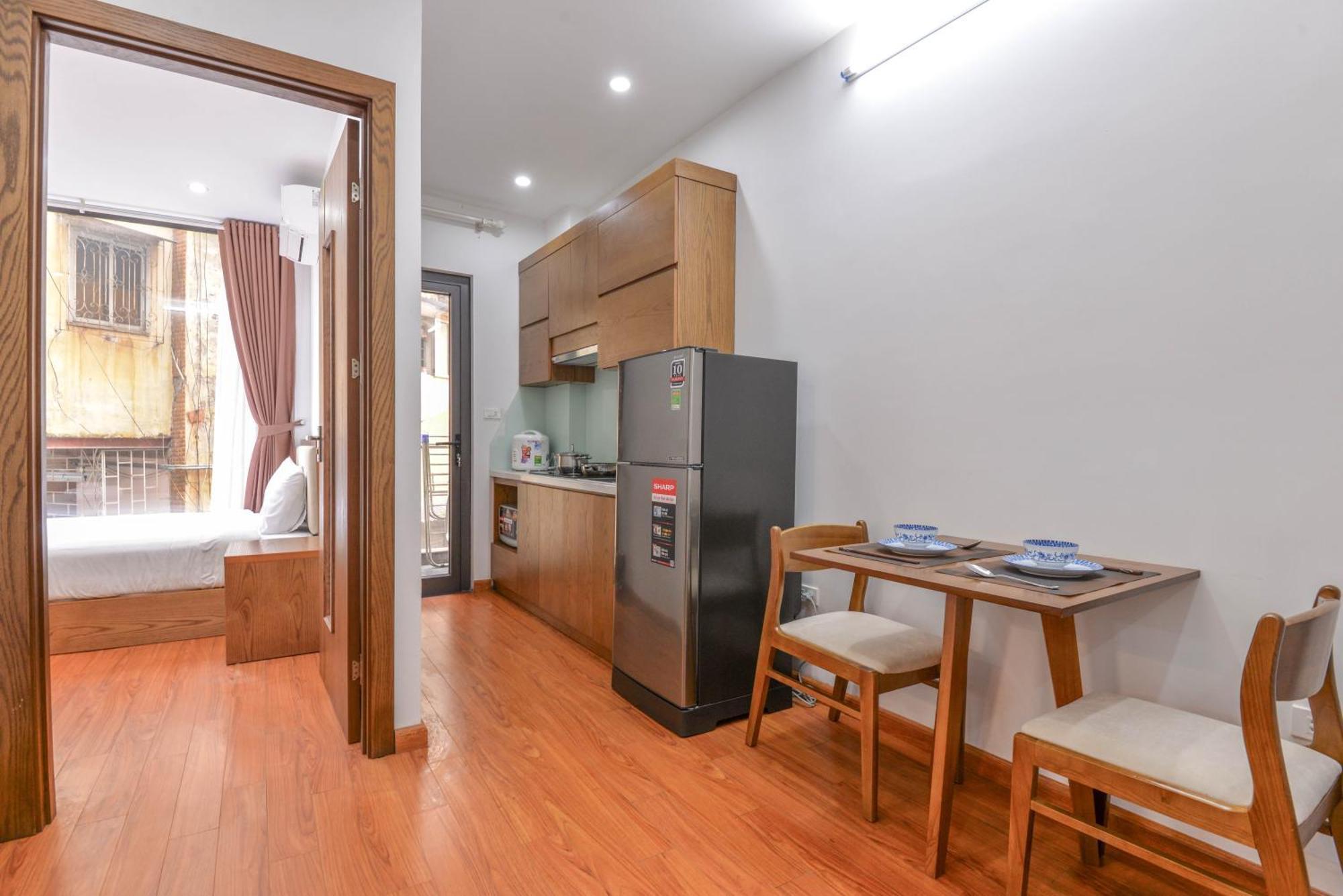 22Housing Hotel & Residence 60 Linh Lang Hanoi Esterno foto