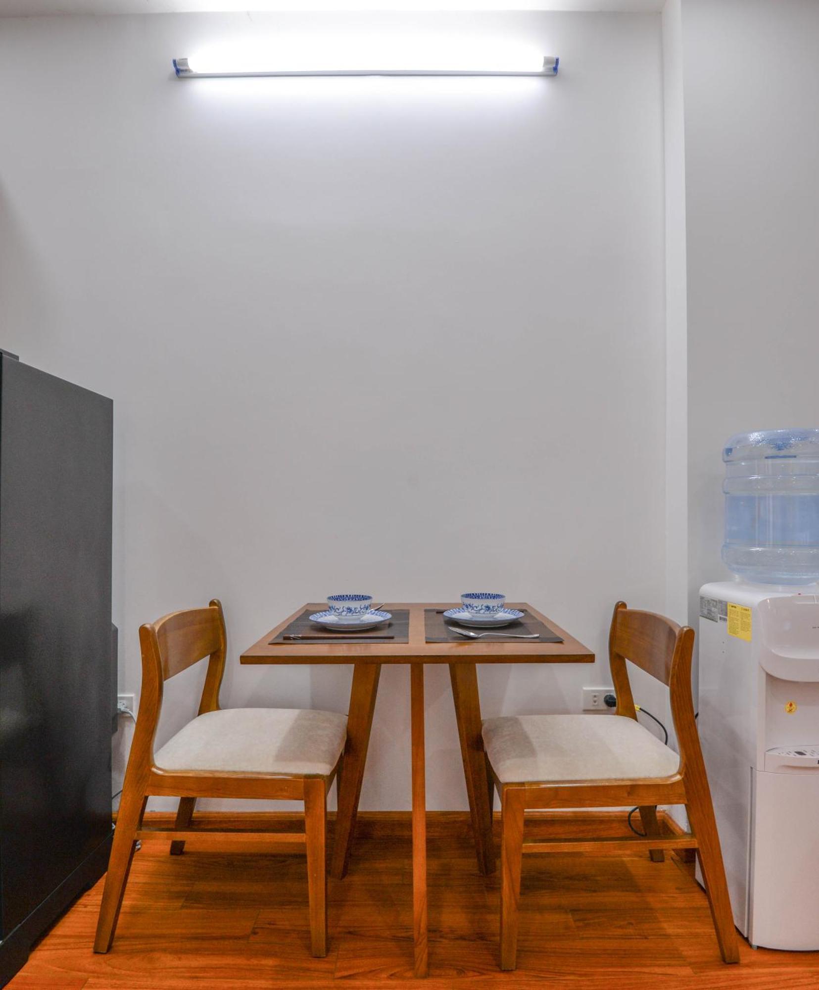 22Housing Hotel & Residence 60 Linh Lang Hanoi Esterno foto